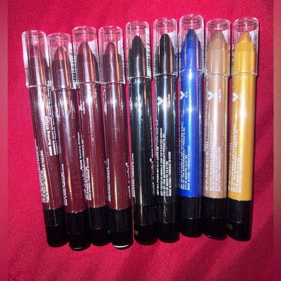 NWT Wet n Wild Multistick Bundle! - Picture 2 of 5